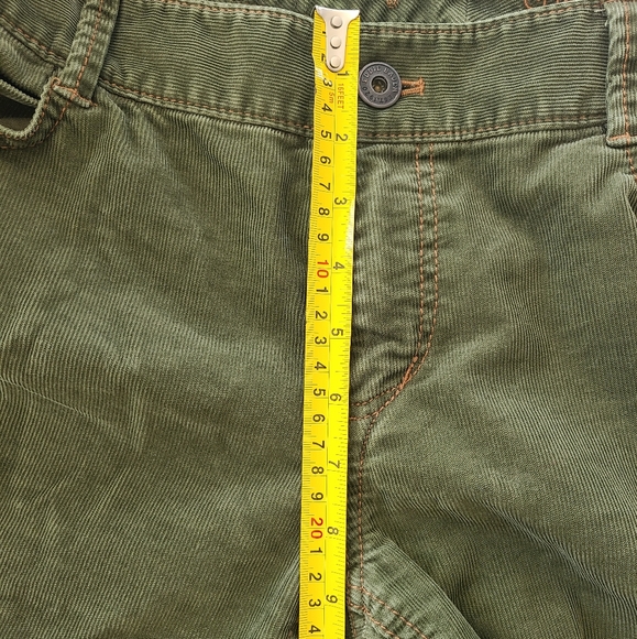 Eddie Bauer Green Corduroy Midrise Pants - Picture 7 of 9